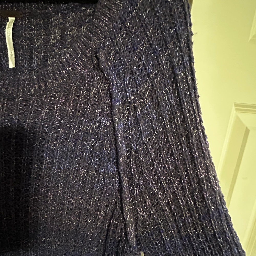 Free People Navy Ribbed Sweater - Picture 5 of 7